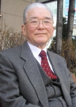이을형(250x350).jpg